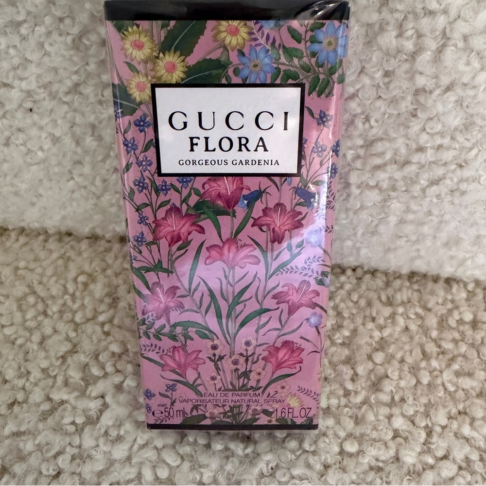 Gucci Flora Gorgeous Gardenia with Pink and Purple Floral Design